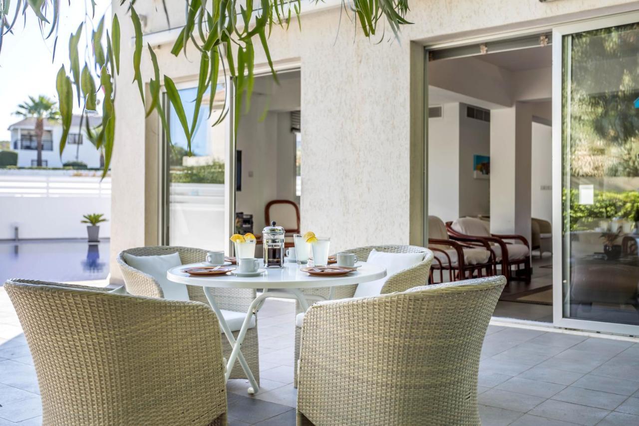 Villa Hibiscus Protaras Extérieur photo